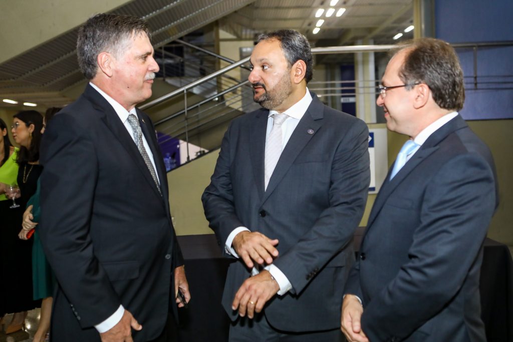 Carlos Gama, Patriolino Dias E Carlos Matos