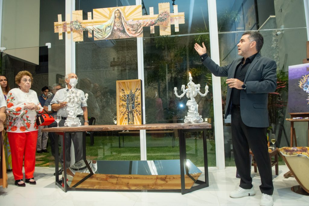 Coquetel De Lançamento Memento Mori De Isaac Furtado Na Galeria B. (2)