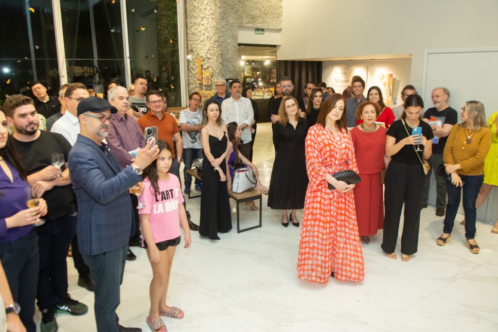 Coquetel De Lançamento Memento Mori De Isaac Furtado Na Galeria B. (31)