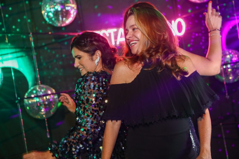 DANCING NIGHT - Festa do Mano incendeia o La Casa Lounge com muita badalação e hits dos anos 80 e 90