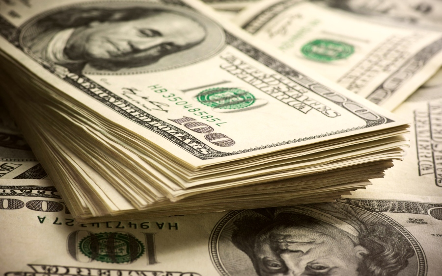 Dólar fecha em alta, vendido a R$ 5,238, em dia de instabilidade internacional