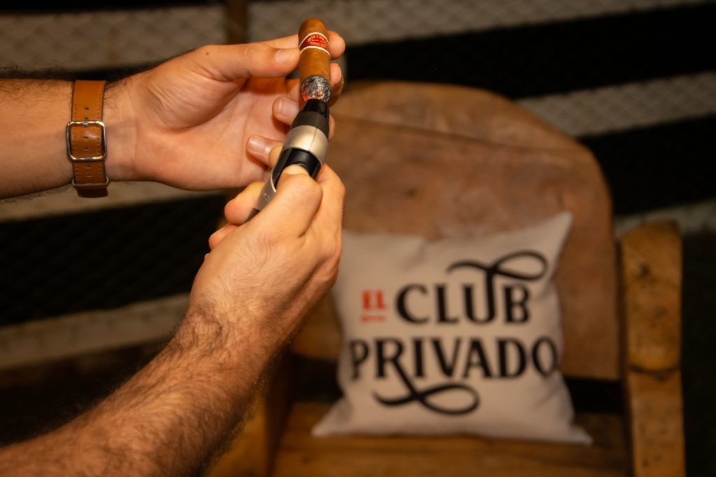 El Club Privado (7)