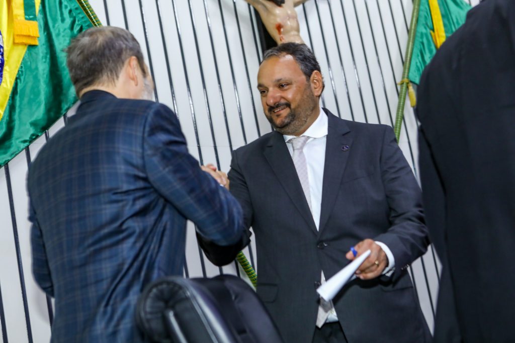 Elcio Batista E Patriolino Dias