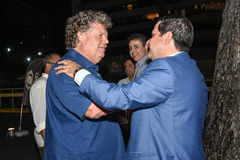 Evandro Colares E Carlo Bastos