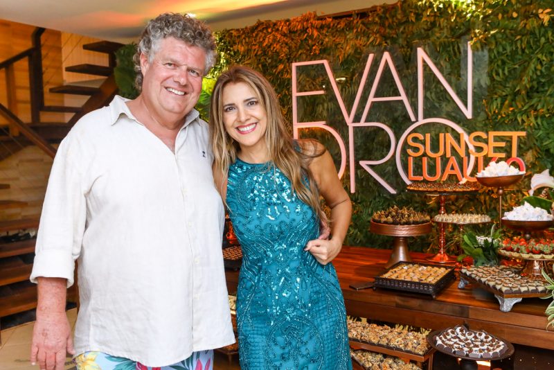 Sunset & Luau - Evandro e Eliziane Colares festejam os 60 anos dele com um festão no Porto das Dunas