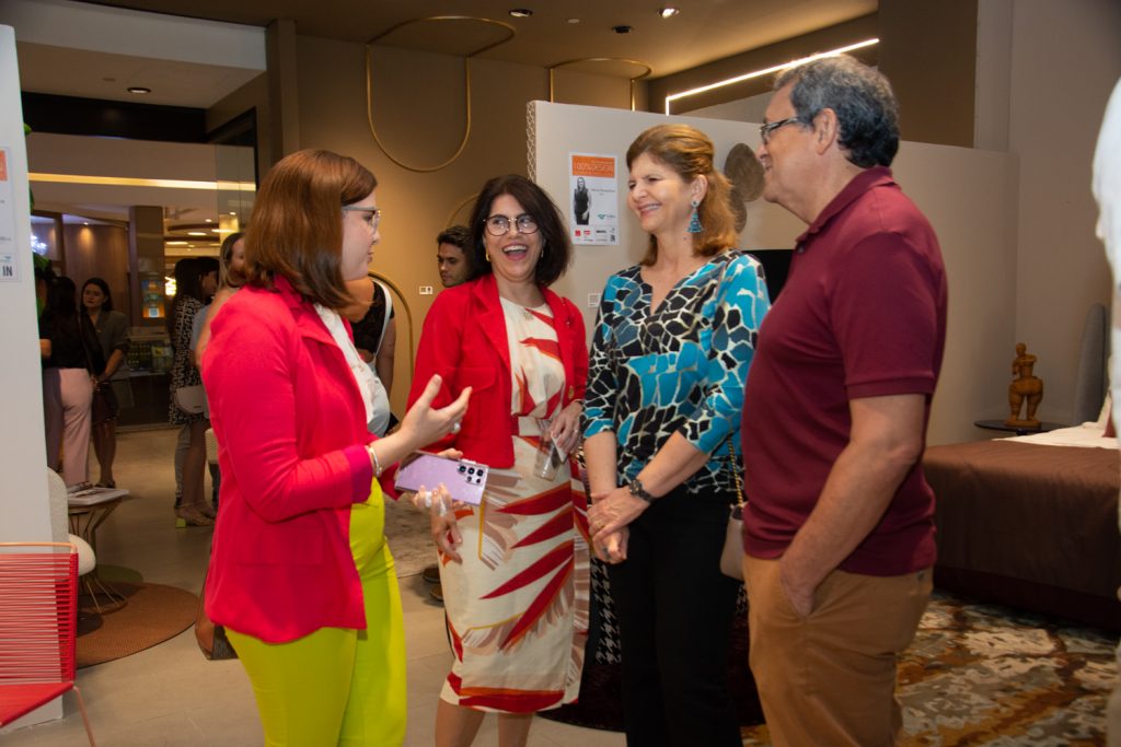 Fatima Lacerda, Isabel Figueiredo, Ivana E José Guedes (1)