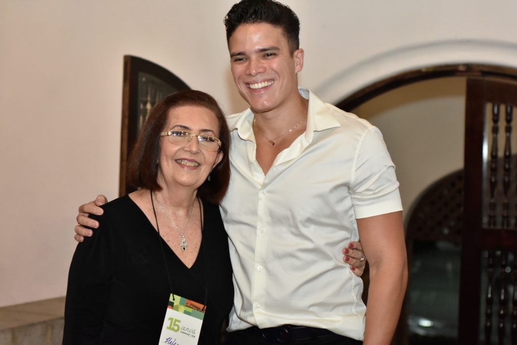 
				Helena Cavalcante e Marcos Lessa 
				