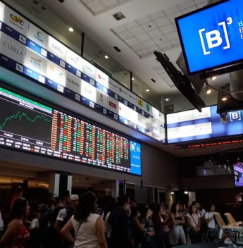 Ibovespa avança 0,23% com Itaú em alta, apesar de queda da Vale