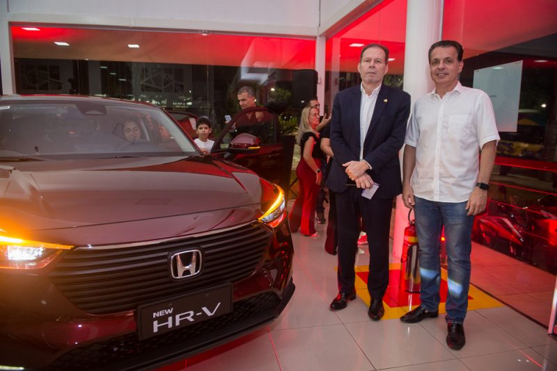 Supermáquina - Honda Novaluz recebe seletos convidados para conhecer de perto o novo HR-V