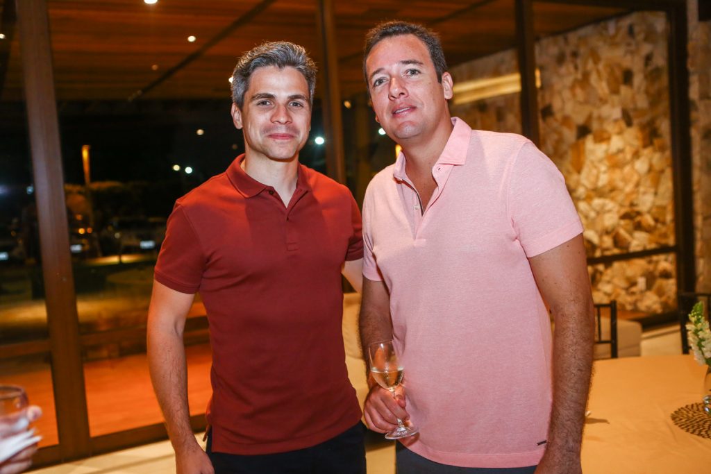 Leandro Soares E Arthur Oliveira