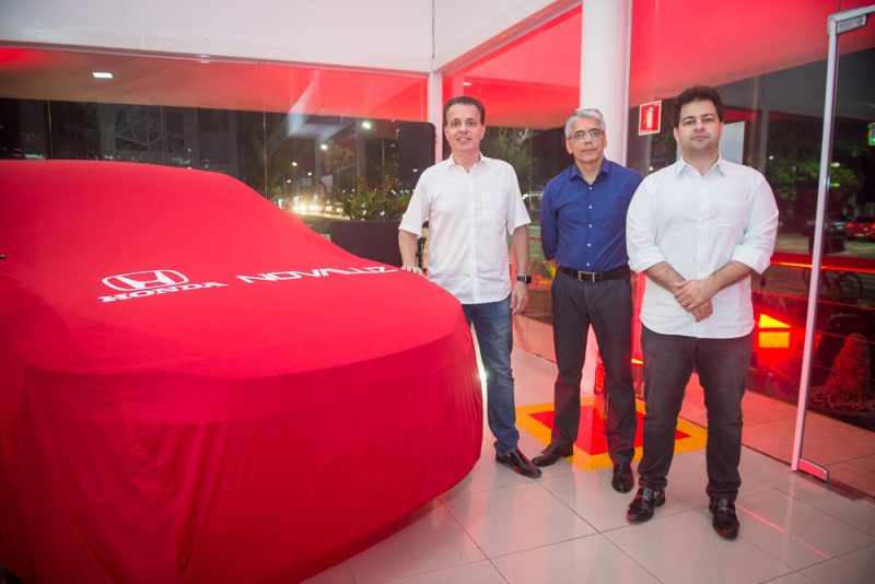 Supermáquina - Honda Novaluz recebe seletos convidados para conhecer de perto o novo HR-V