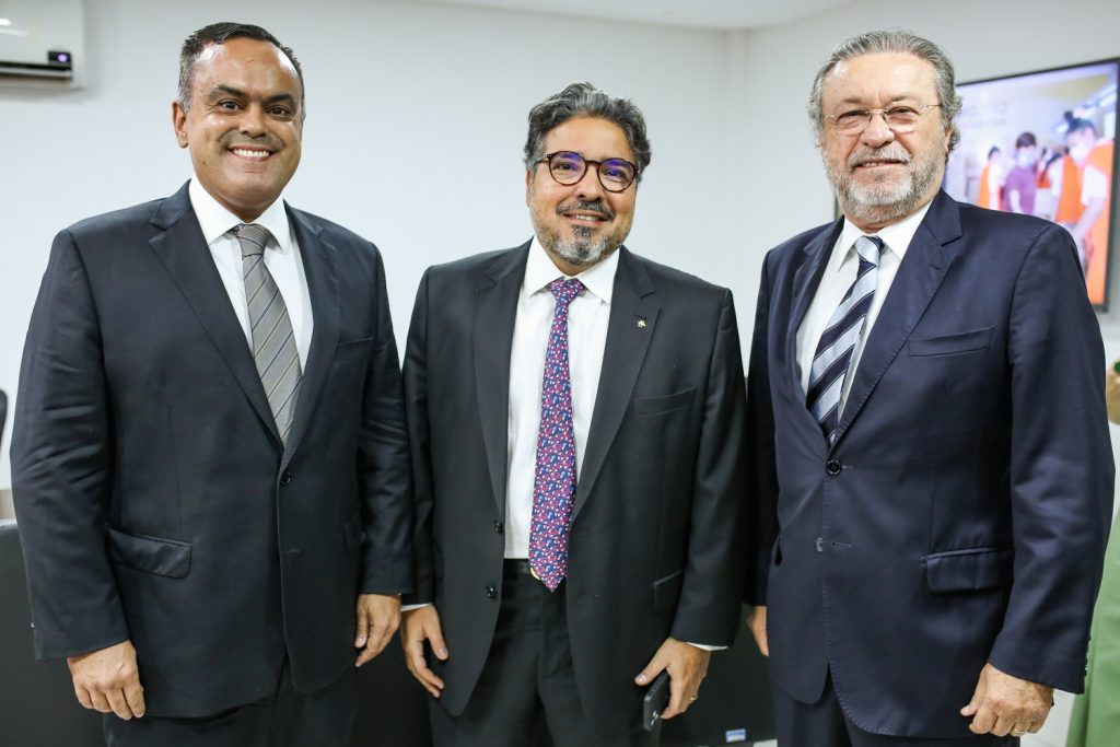Marcelo Mota, Leandro Vasquez E Candido Albuquerque