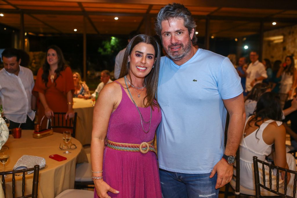 Melania E Fernando Rodrigues