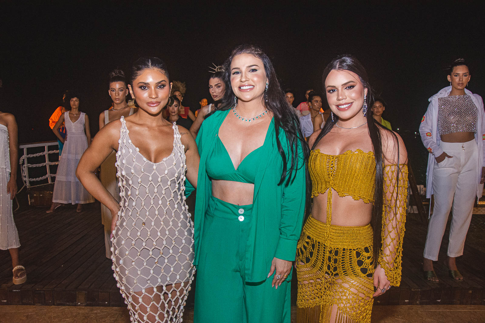 Elegância e regionalidade marcam o desfile de lançamento da grife Asla no Iate Clube Elegância e regionalidade marcam o desfile de lançamento da grife Asla no Iate Clube