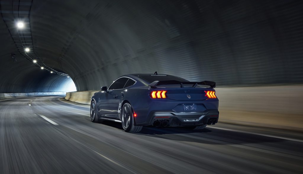 Mustang Dark Horse 2 1024x588