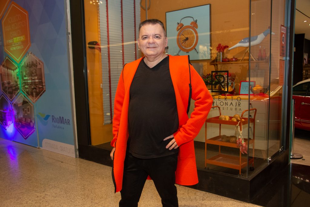 Omar De Albuquerque (26)