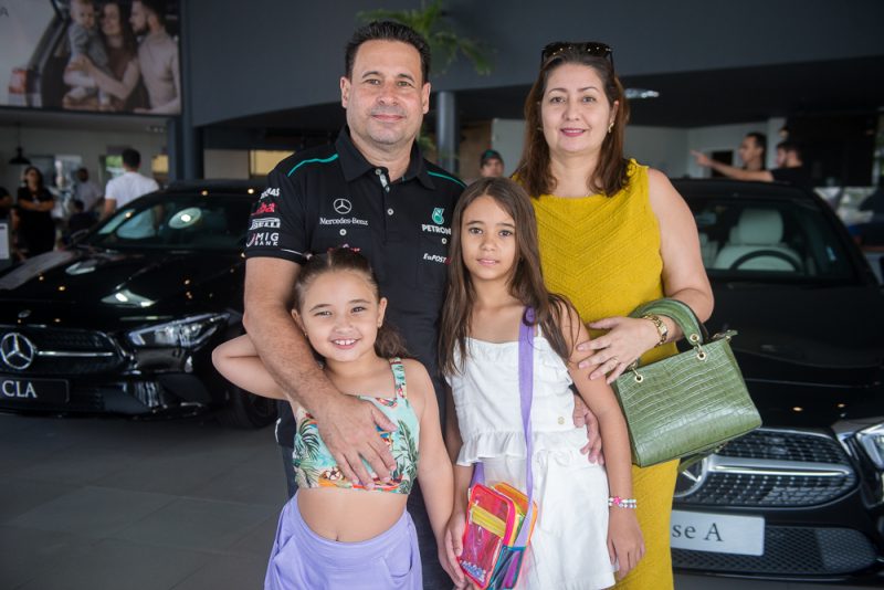 1º meeting Newsedan - Newsedan Mercedes-Benz promove passeio de luxo exclusivo para os apreciadores da marca