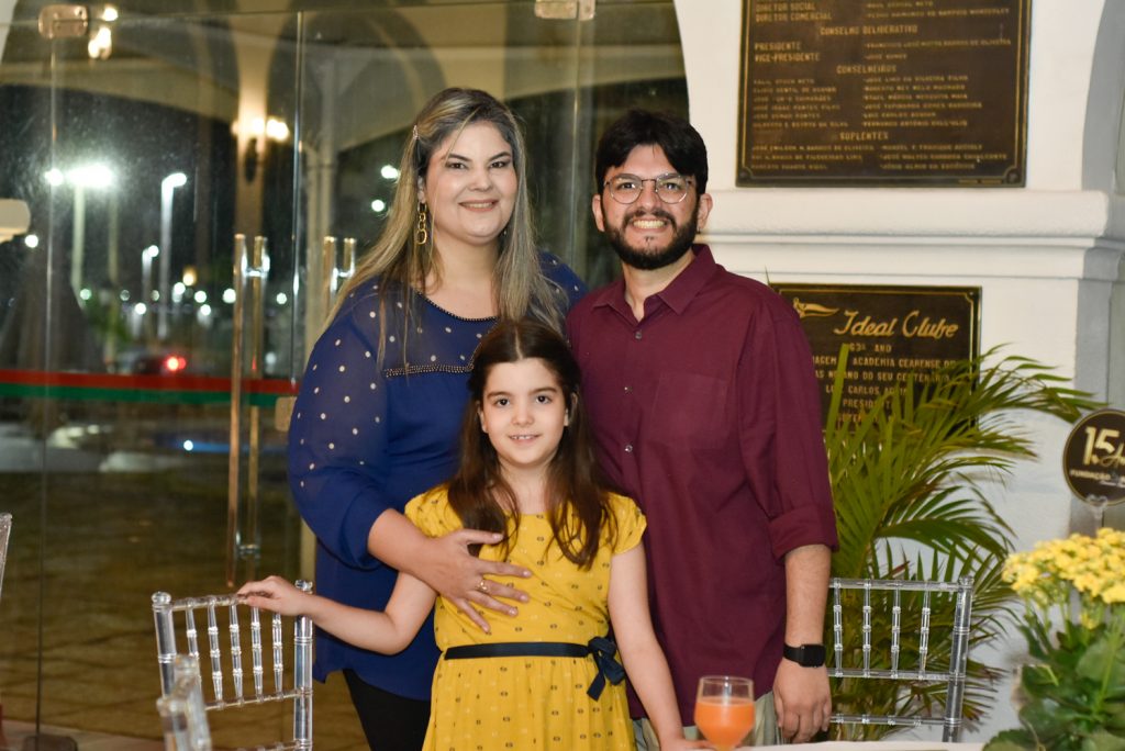 
				Petunia, Eriberto e Liz Brandl 
				