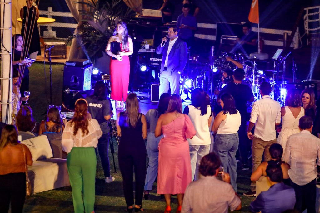 
				Programa In Connection Band 
				