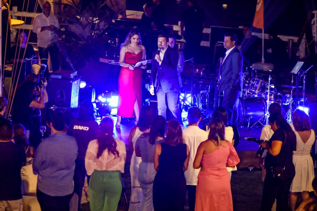 
				Programa In Connection Band 
				
