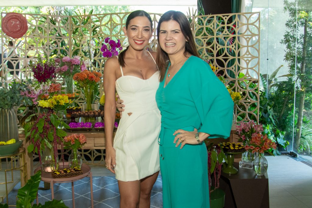 Renata Cavalcante Marinho E Ticiana Brigido