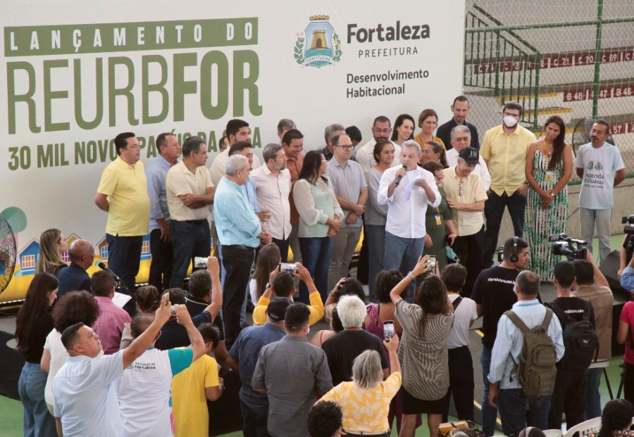 Sarto lança o ReurbFor para regularizar 40 mil residências na capital cearense