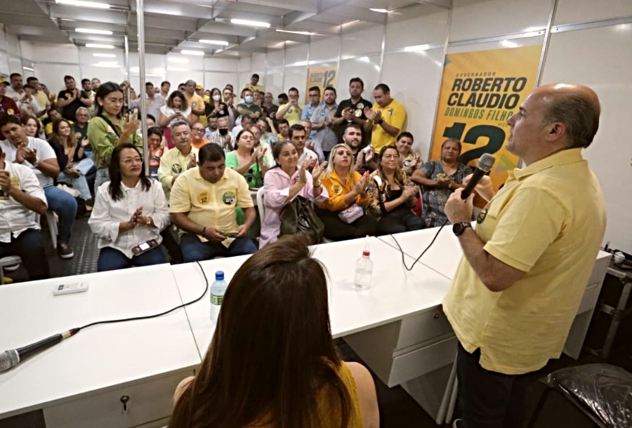 Roberto Cláudio reúne vereadores de Fortaleza para debater ações importantes