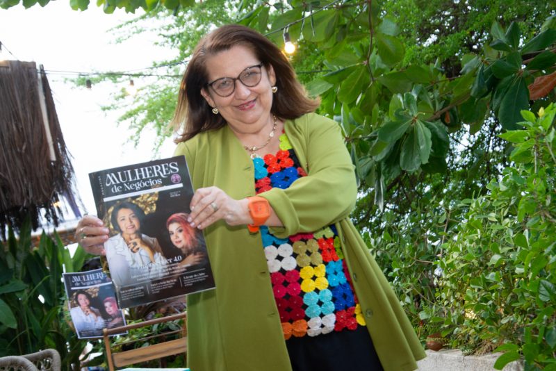 Empreendedorismo feminino - Mulheres de Negócios de Portugal realizam almoço de lançamento da revista do clube