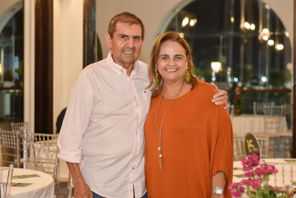 
				Waldir e Toca Sampaio 
				