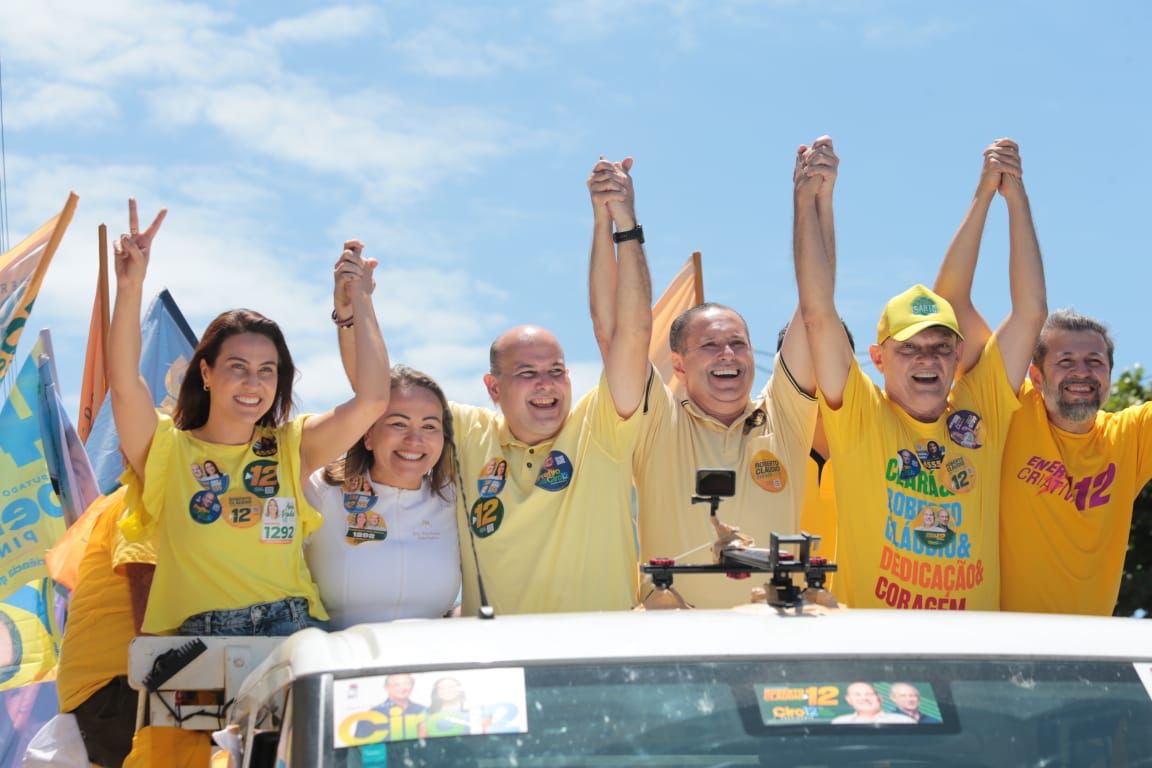 Carreatas em apoio a Roberto Cláudio vão passar por 112 cidades até sábado, 24