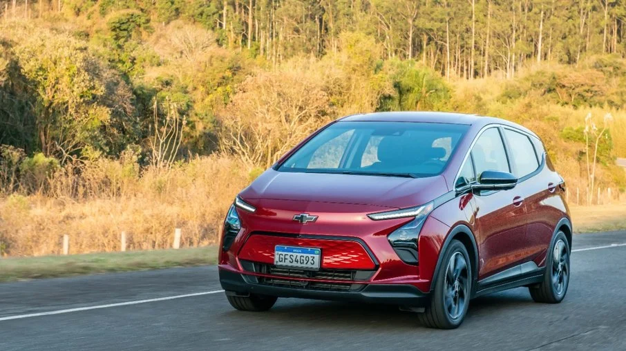 Para vender o Bolt, GM arma um plano próprio de financiamento para seu elétrico