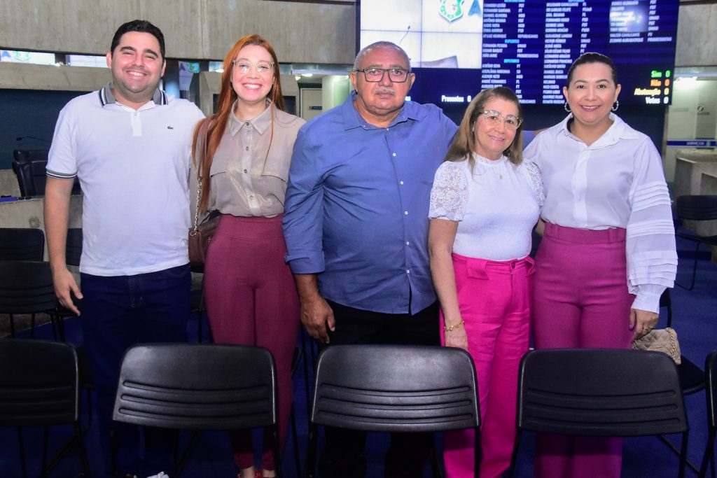 Alessio Viana, Anita Ferreira, Milton E Helena Oliveira, Gislene Ferreira