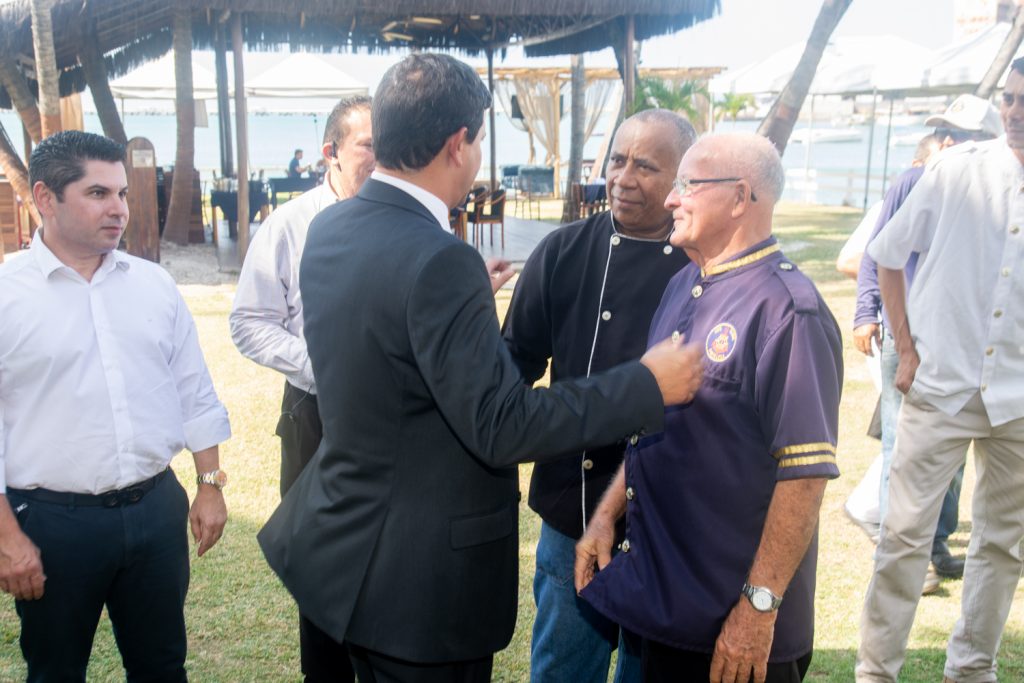 Almoço Com O Ministro Do Turismo Carlos Brito No Iate Clube (17)