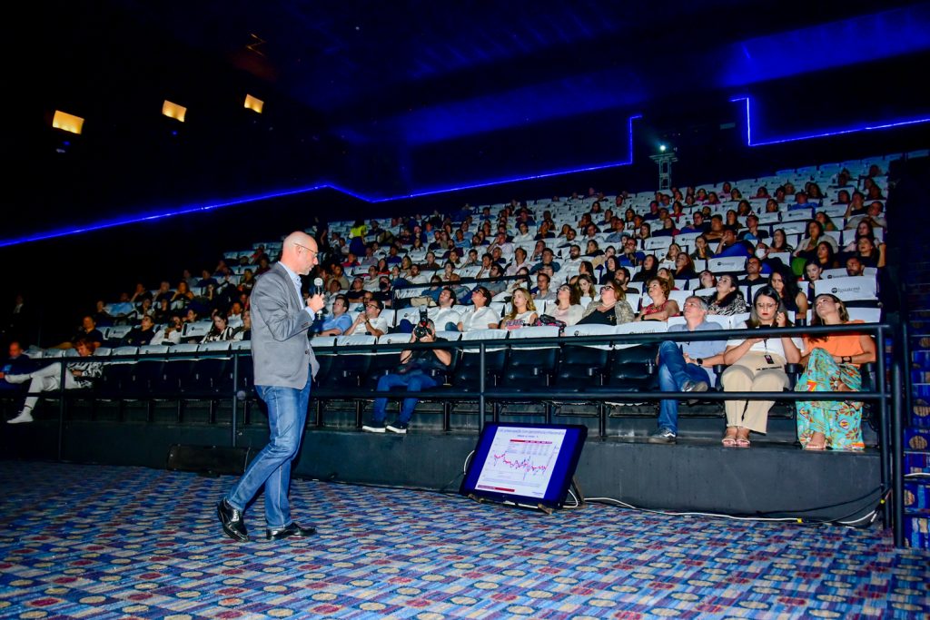 Bate Papo Co Alexandre Schwartsman No Iguatemi Bosque (9)