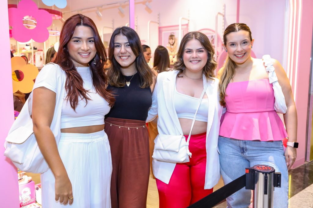 Bruna Pontes, Clara Rocha, Carolina Rodrigues E Laila Ximenes (2)