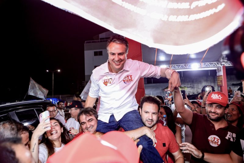 Eleições 2022 - Elmano de Freitas é eleito governador do Ceará no primeiro turno com 54,02% dos votos