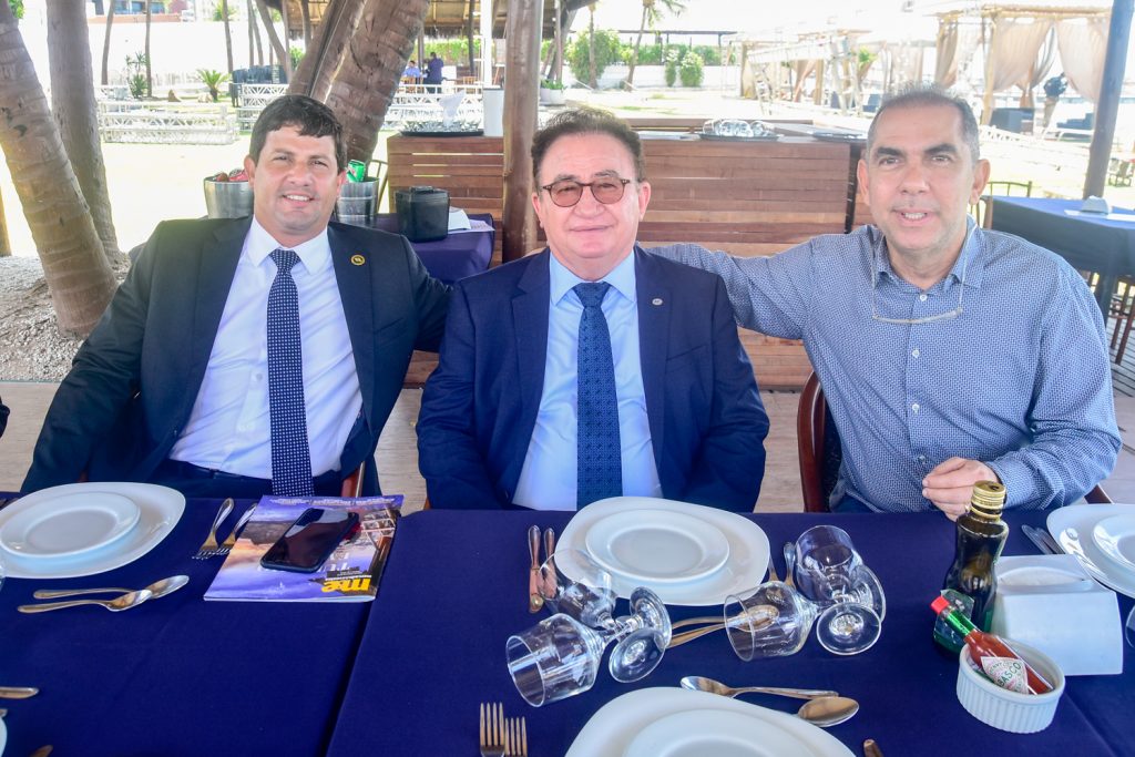 Carlos Brito, Manoel Linhares E Sérgio Gaspar (2)