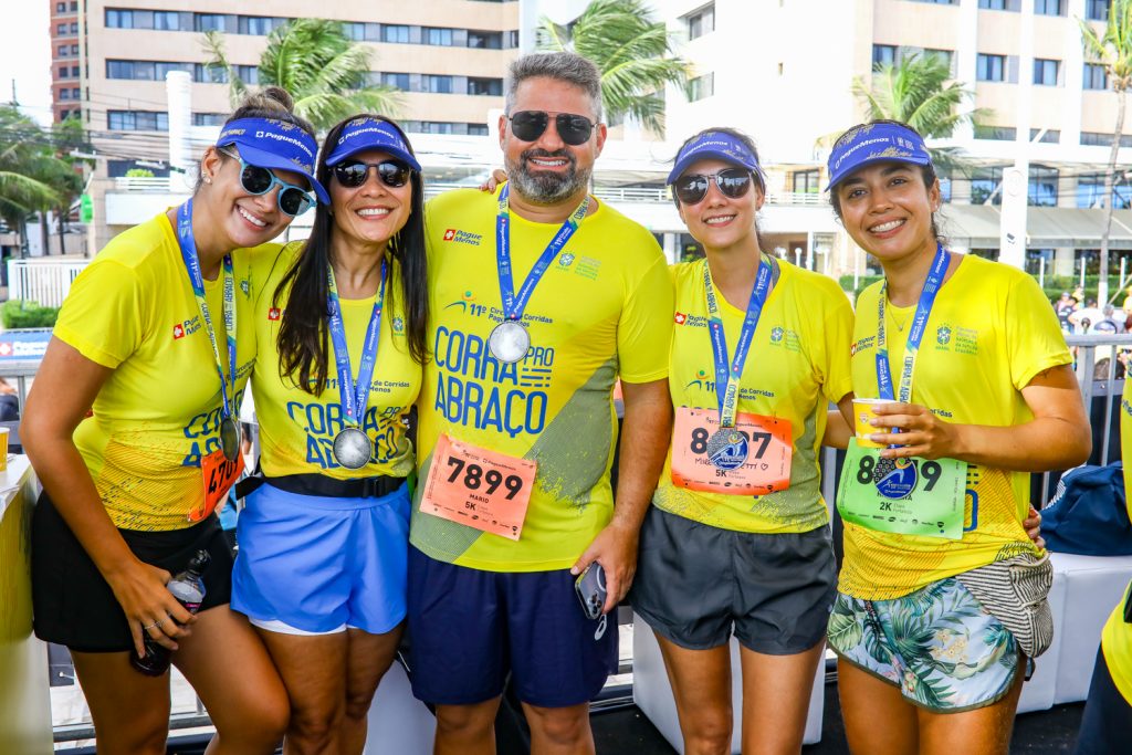 Cecilia Sousa, Aline Loureiro, Mario Queiros, Mirela Rapete E Hanna Magalhaes