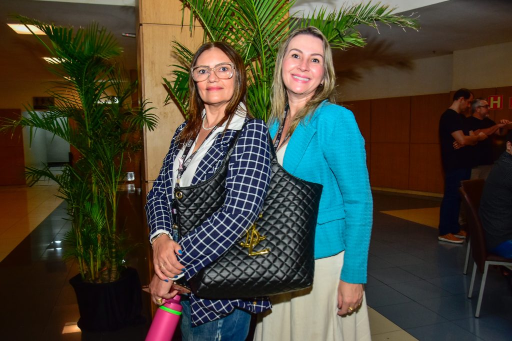 Cristina Mota E Alexsandra Santos (1)