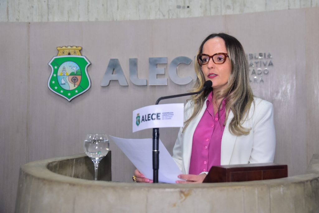 Daniele Castelo Branco