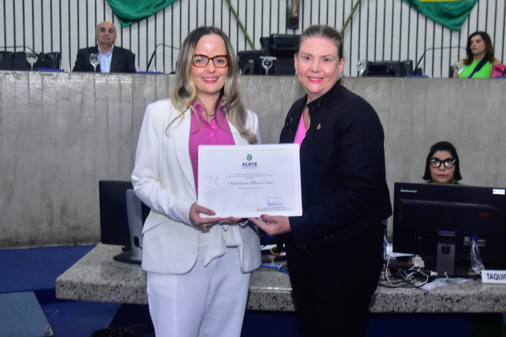 Daniele Castelo Branco E Fernanda Pessoa