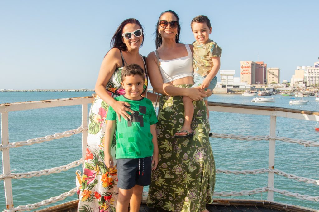 Daniele Farias, Davi, Gabi E Rafael Maciel