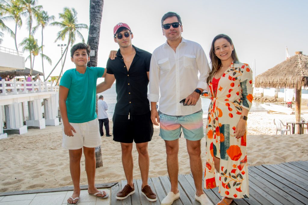 Davi Meneleu, Pedro Filho, Pedro Meneleu E Susi Magalhães