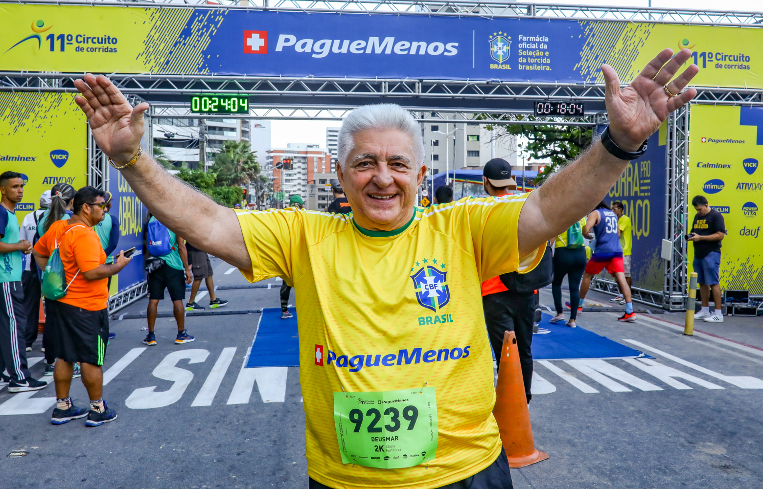 11º Circuito de Corridas Pague Menos reúne uma turma cheia de energia na Praia de Iracema