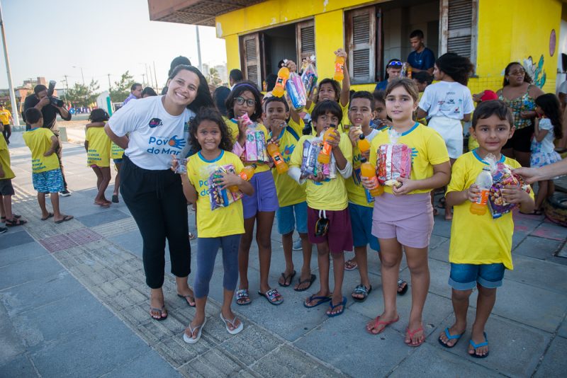IPOM 12 anos - Instituto Povo do Mar realiza programação de Dia das Crianças na Praça da Paz