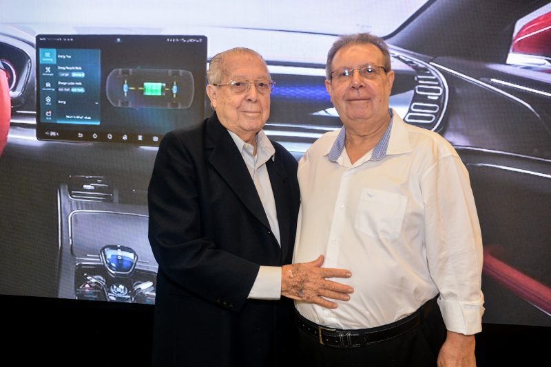 BYD-Carmais - Grupo Carmais inaugura primeira loja física da BYD em Fortaleza