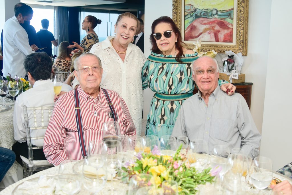 Edson Ventura, Silvia Moises, Itala Ventura E José Hateras