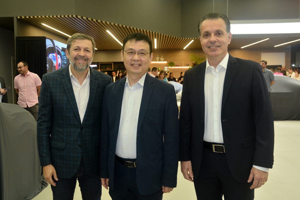 Élcio Batista, Tyler Li E Leonardo Dall'olio (3)