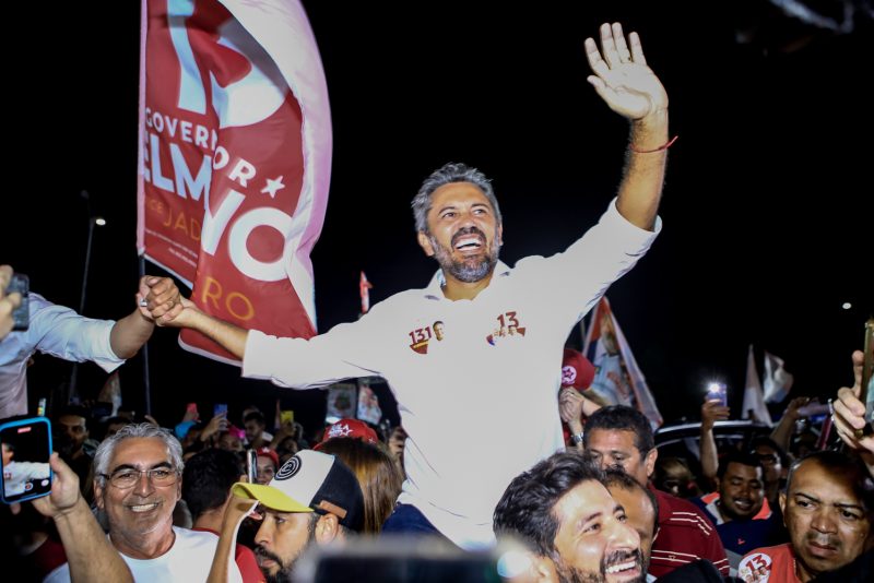 Eleições 2022 - Elmano de Freitas é eleito governador do Ceará no primeiro turno com 54,02% dos votos