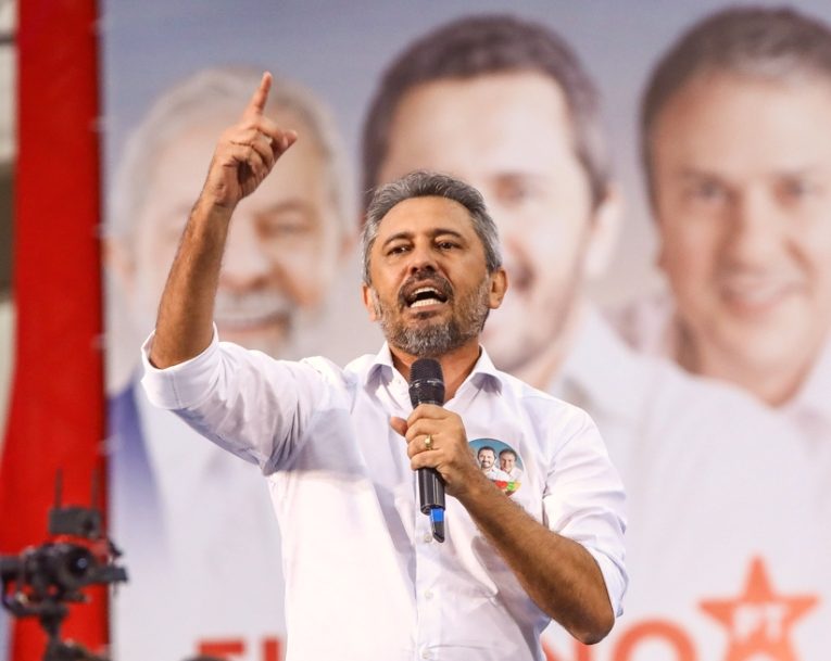 Elmano Freitas eleito novo governador do Ceará com quase 54% nos votos válidos